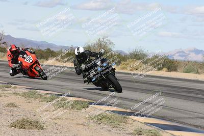 media/Nov-16-2025-Race Pace (Sun) [[8c5fa54630]]/Verified Riders/4-Turn 3 Inside (1050am)/